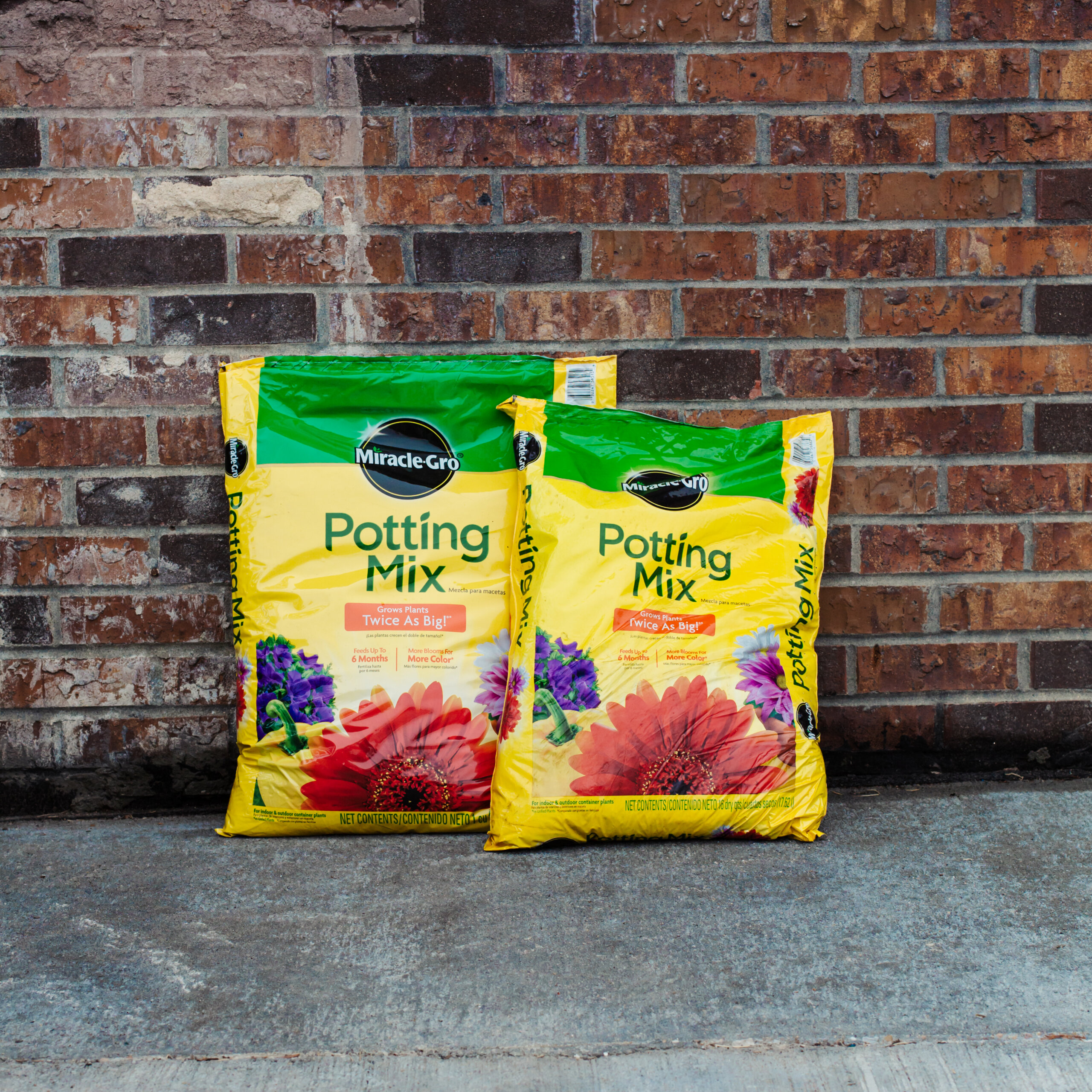 Miracle-Gro Potting Mix